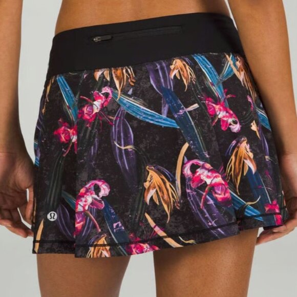 Lululemon Pace Rival skirt in size 14 - Picture 2 of 7